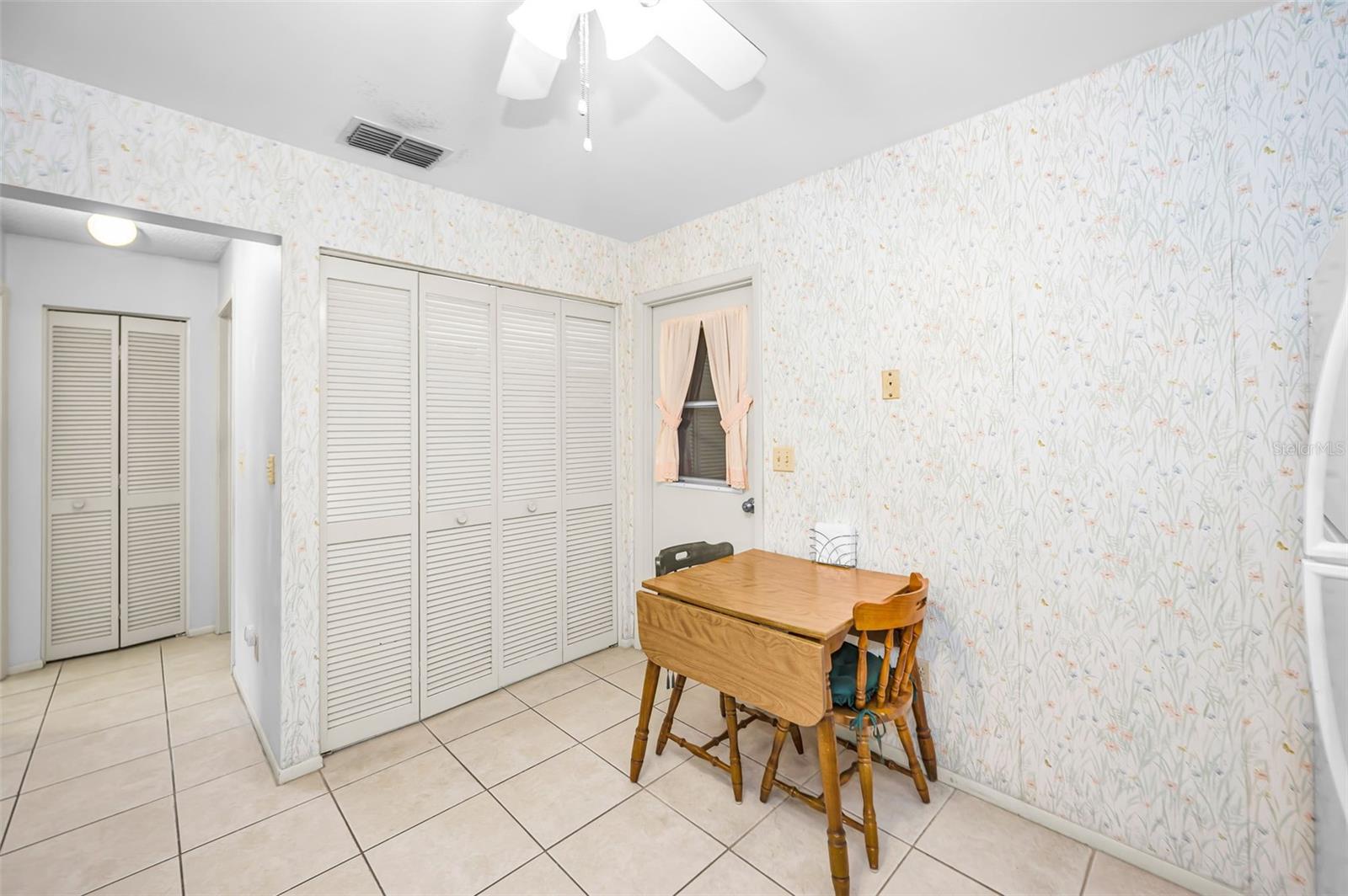 Image 19 of 100 For 3200 Mcmath Drive