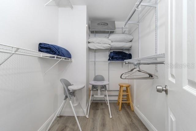 Listing photo id 17 for 9605 129th Avenue