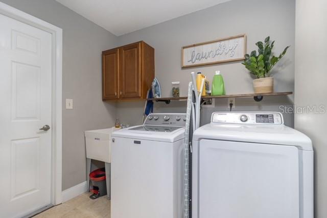 Listing photo id 29 for 9605 129th Avenue