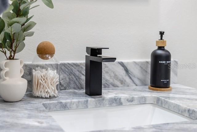 Listing photo id 52 for 9605 129th Avenue