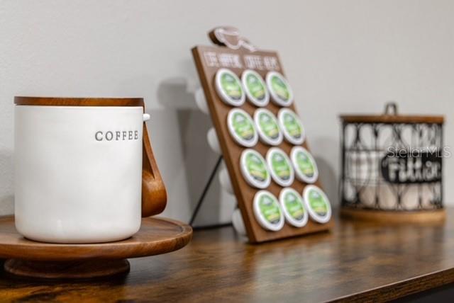 Listing photo id 56 for 9605 129th Avenue