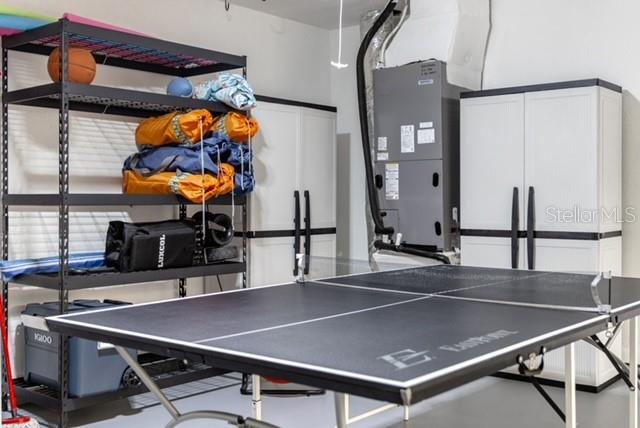 Listing photo id 64 for 9605 129th Avenue