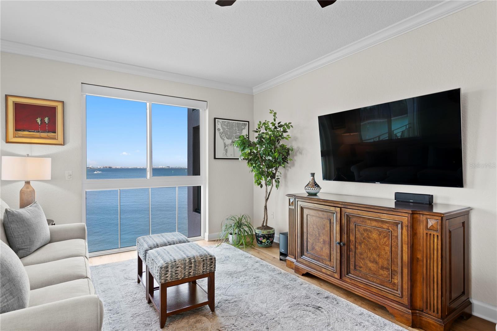 Image 18 of 76 For 4830 Osprey Drive S 201