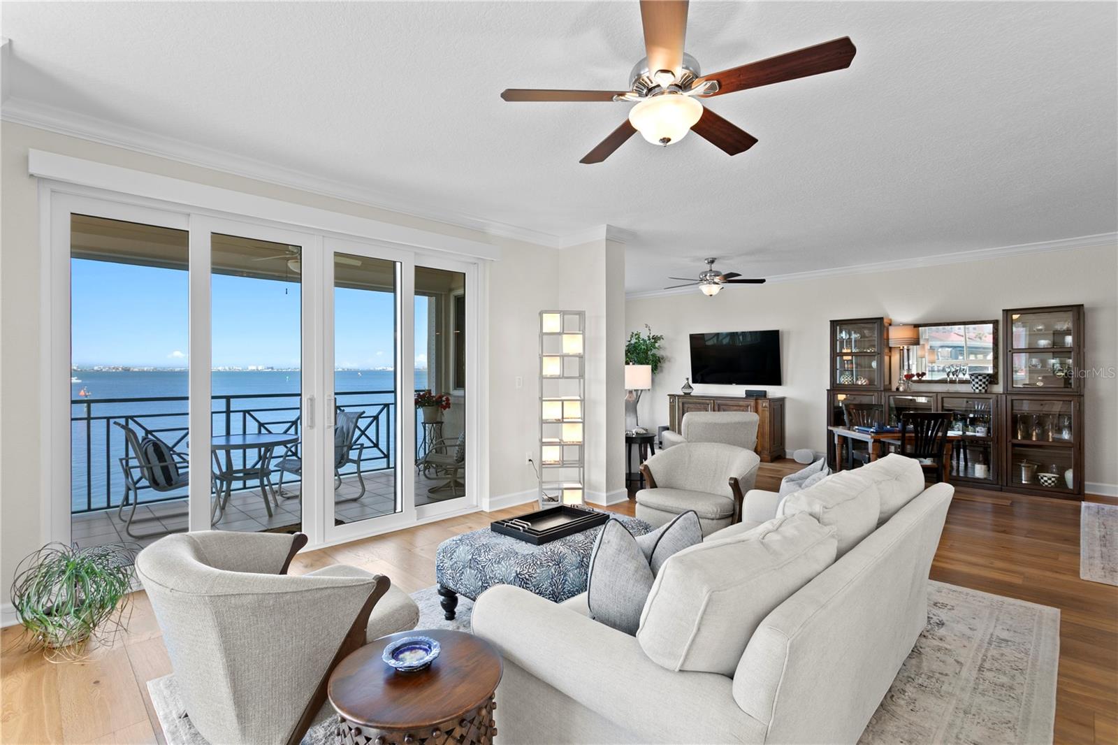 Image 24 of 76 For 4830 Osprey Drive S 201