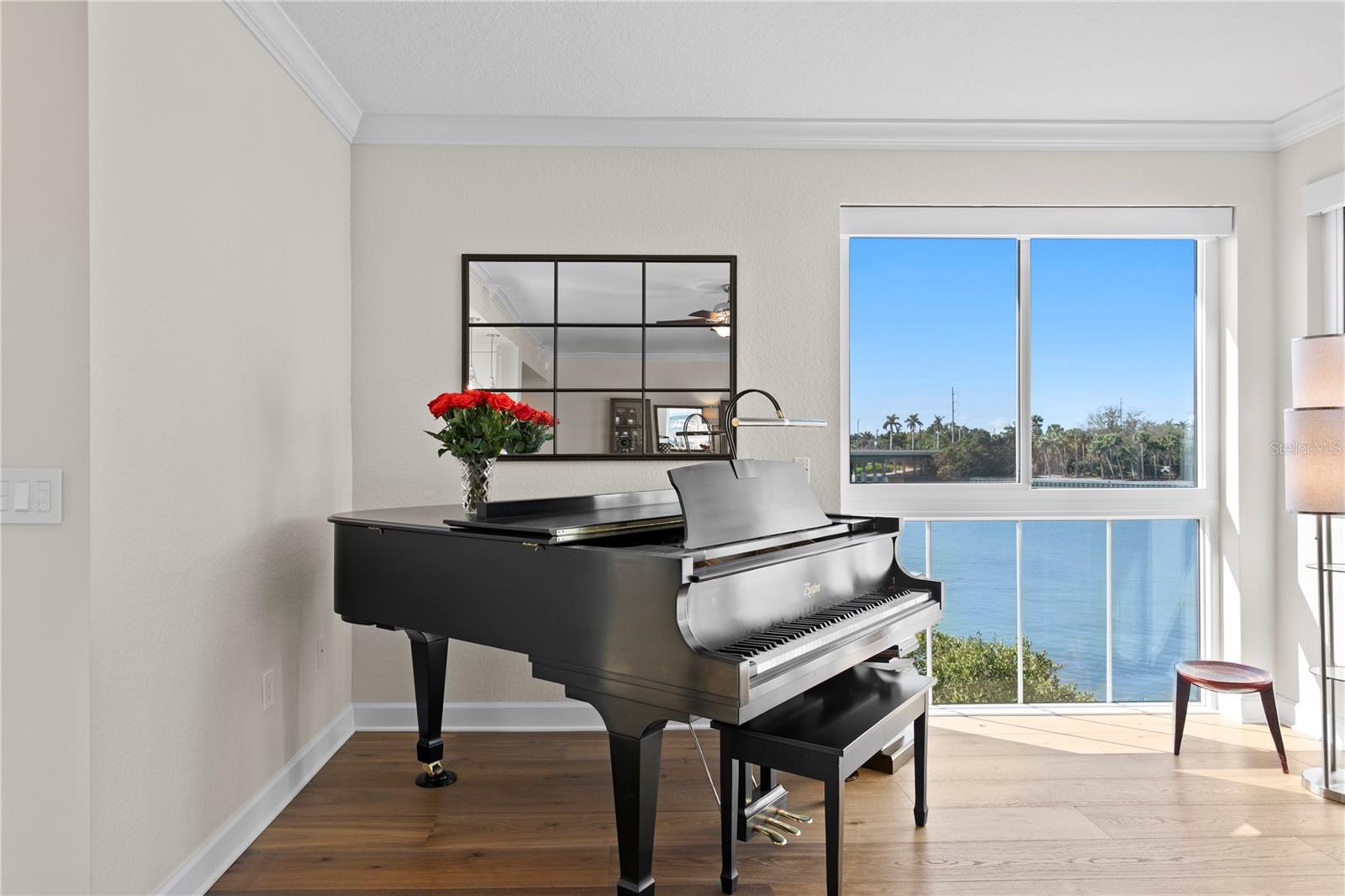 Image 26 of 76 For 4830 Osprey Drive S 201