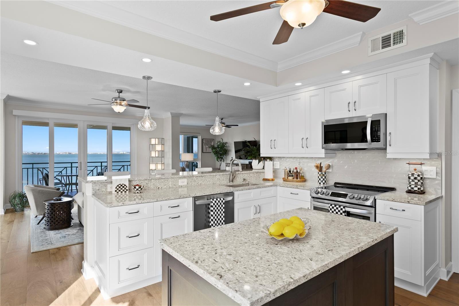 Image 31 of 76 For 4830 Osprey Drive S 201