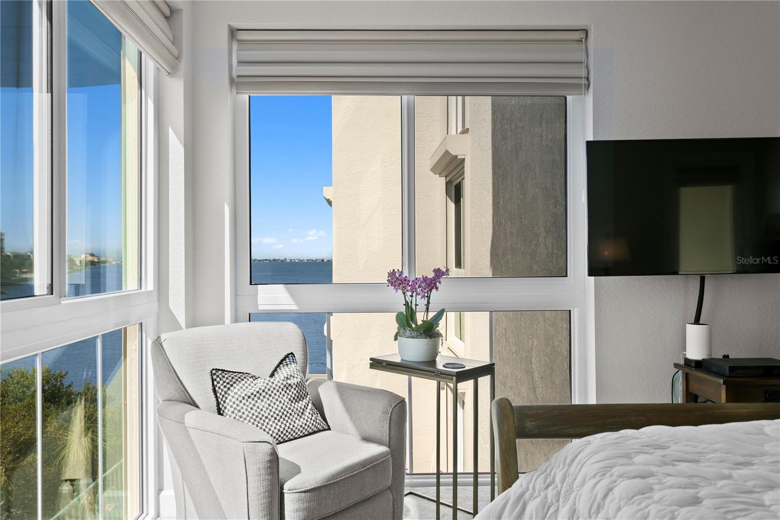 Image 53 of 76 For 4830 Osprey Drive S 201