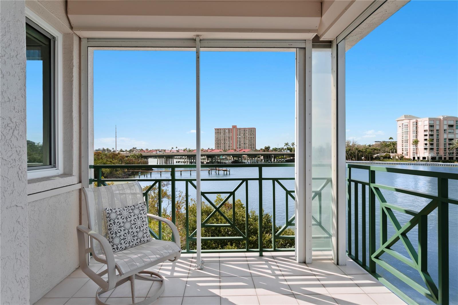 Image 7 of 76 For 4830 Osprey Drive S 201