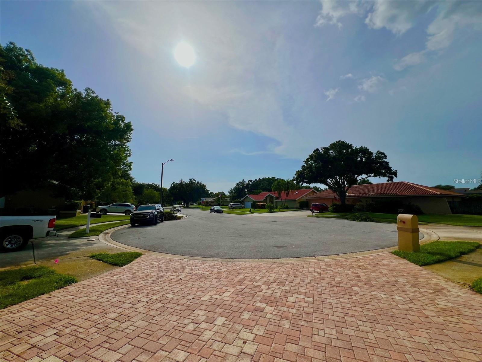 Image 37 of 46 For 2715 Montague Court E