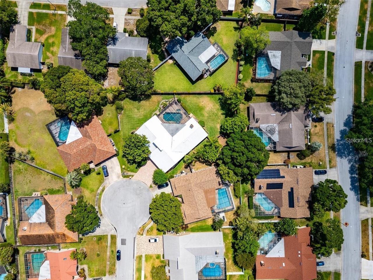 Image 45 of 46 For 2715 Montague Court E