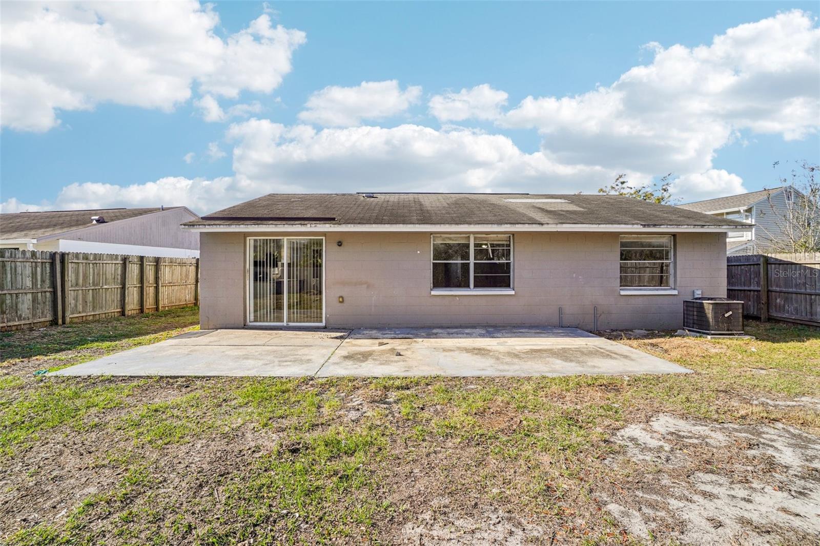 Image 23 of 25 For 6807 White Cliffs Way