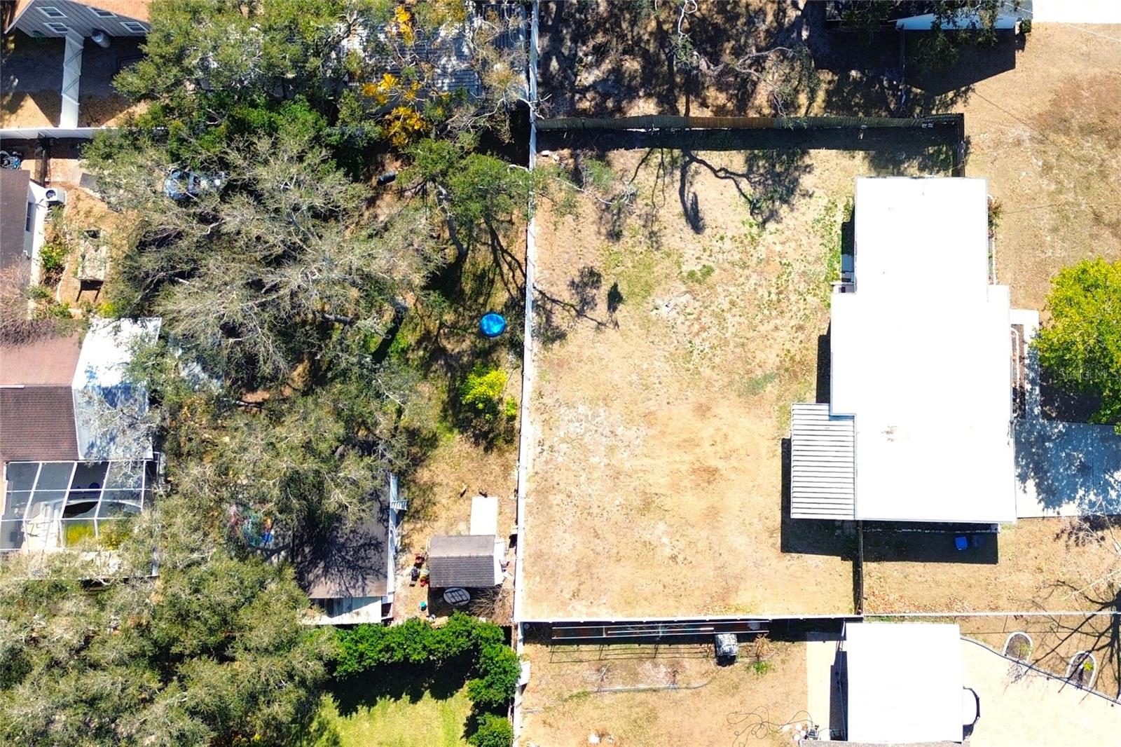 Listing photo id 43 for 8816 Ashman Road