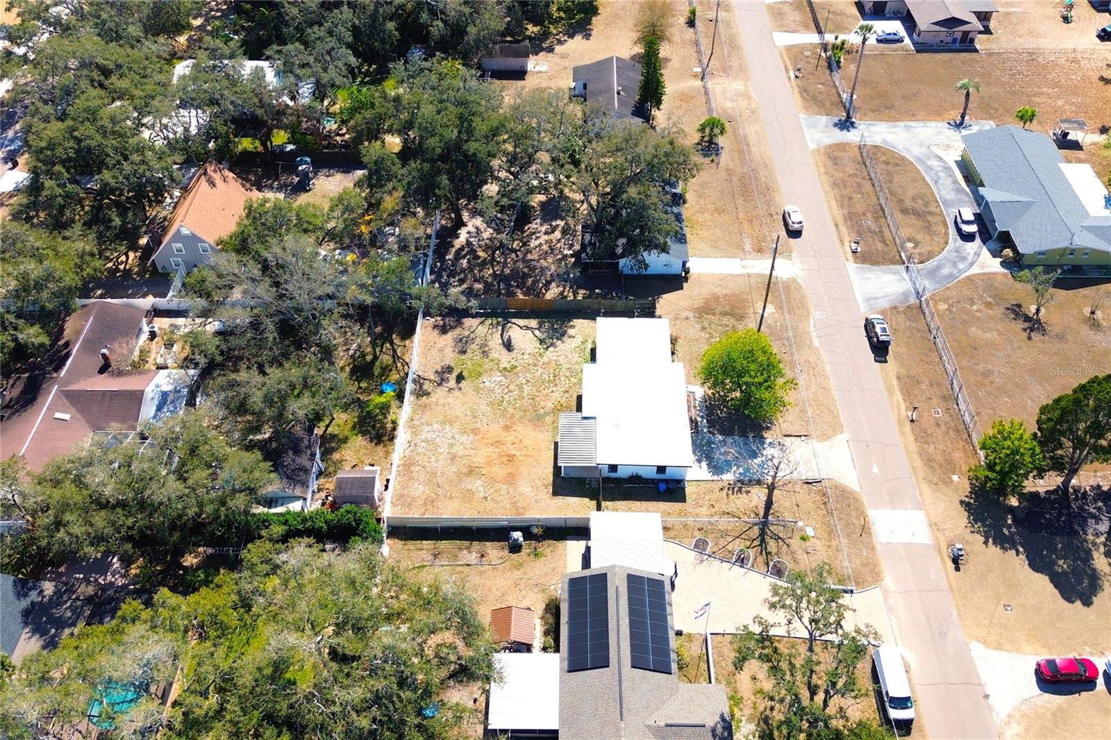 Listing photo id 45 for 8816 Ashman Road