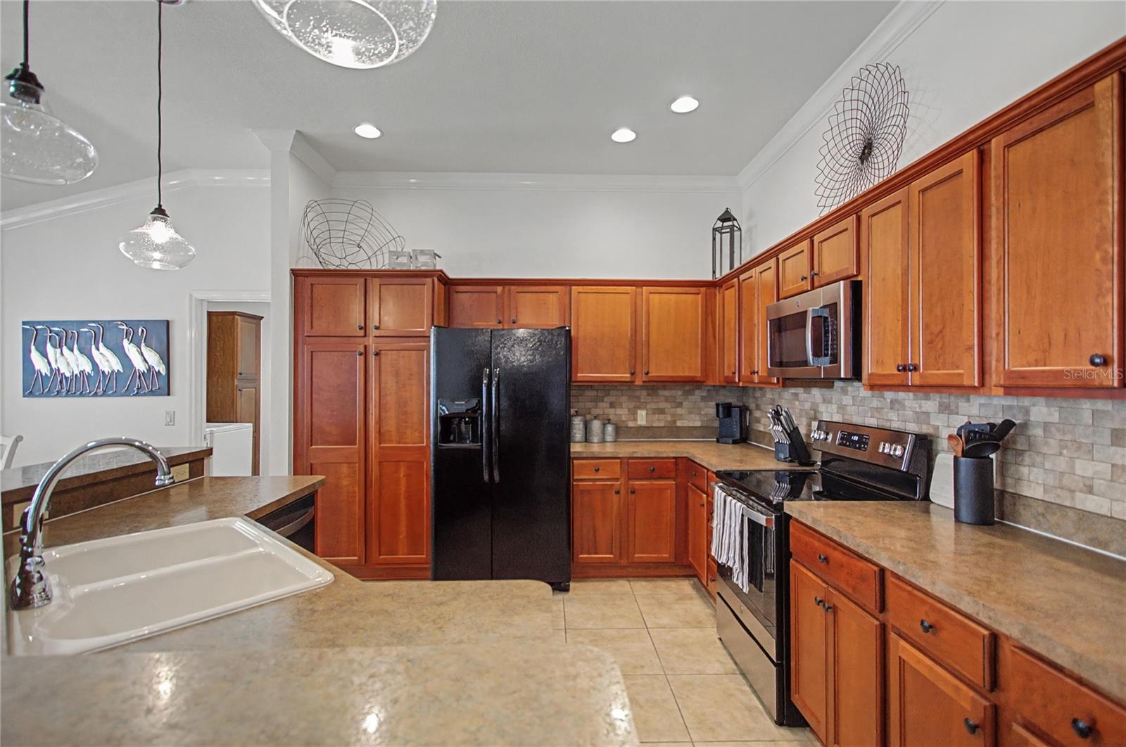 Image 23 of 47 For 1106 Southern Sun Dr