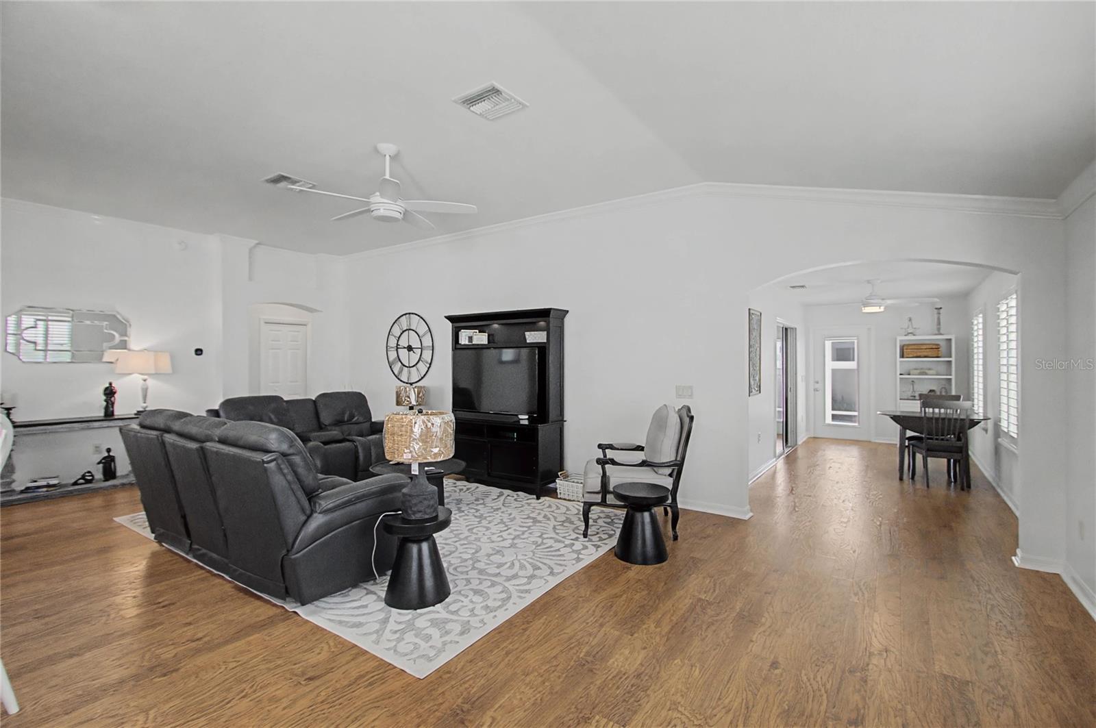 Image 26 of 47 For 1106 Southern Sun Dr