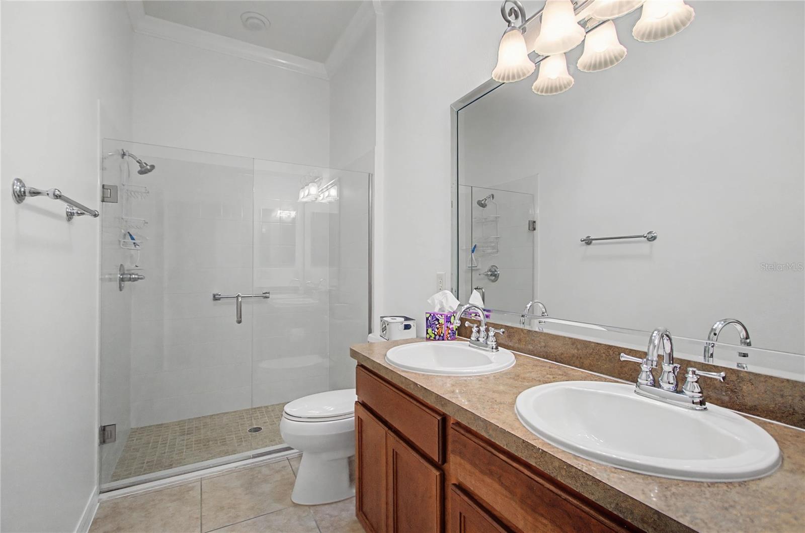 Image 32 of 47 For 1106 Southern Sun Dr