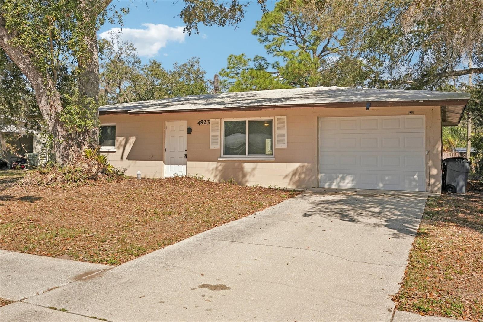 Details for 4923 Brookmeade Drive, SARASOTA, FL 34232
