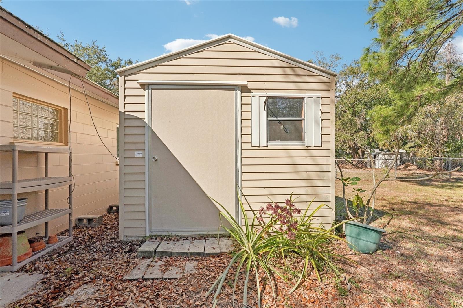 Image 23 of 31 For 4923 Brookmeade Drive