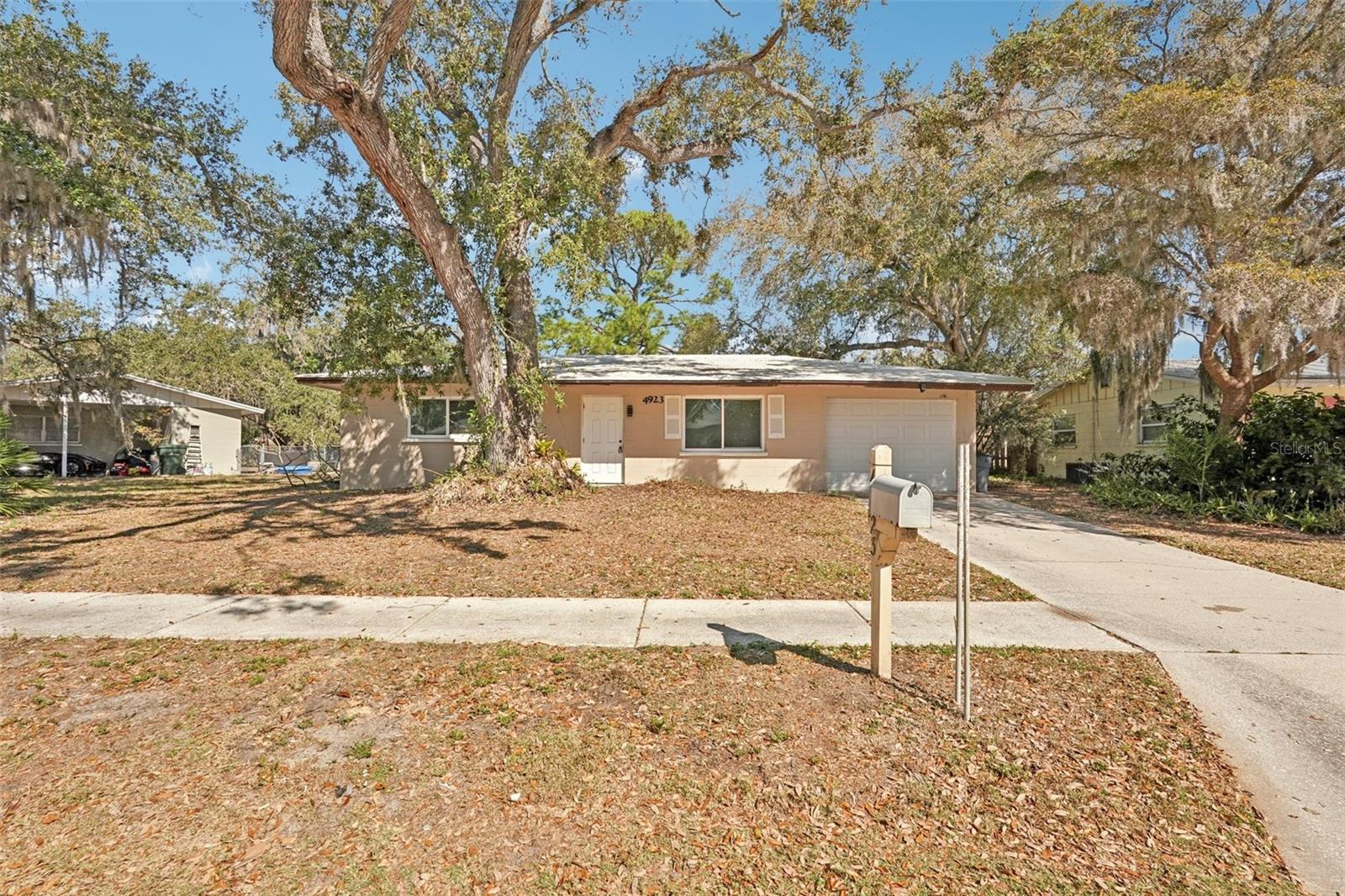 Image 26 of 31 For 4923 Brookmeade Drive