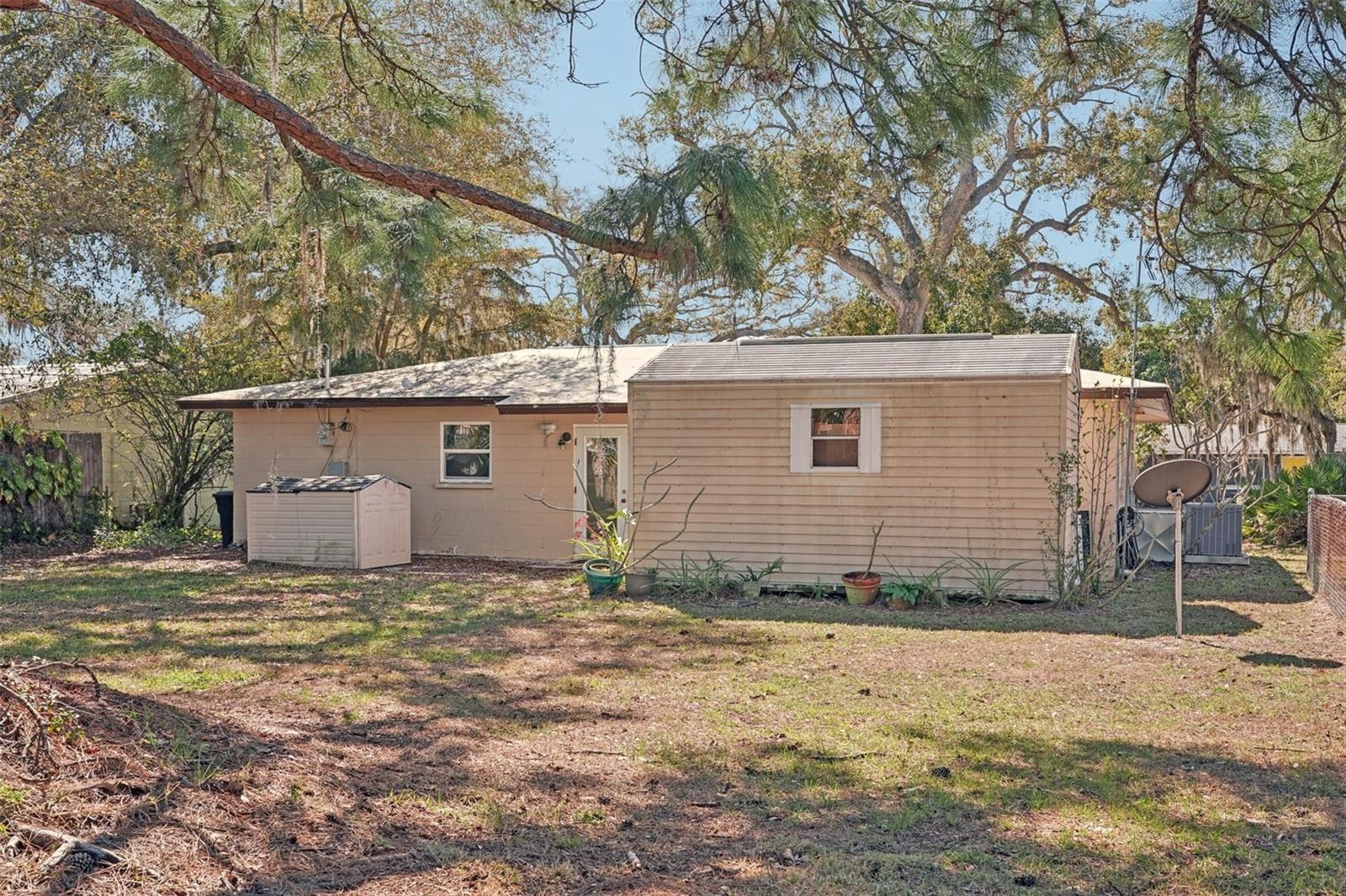 Image 27 of 31 For 4923 Brookmeade Drive