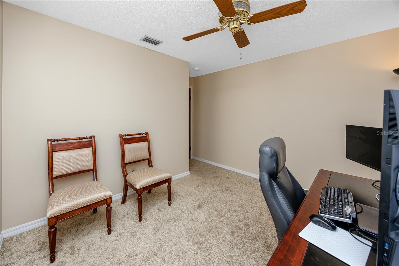 Image 23 of 48 For 14012 Cascade Lane