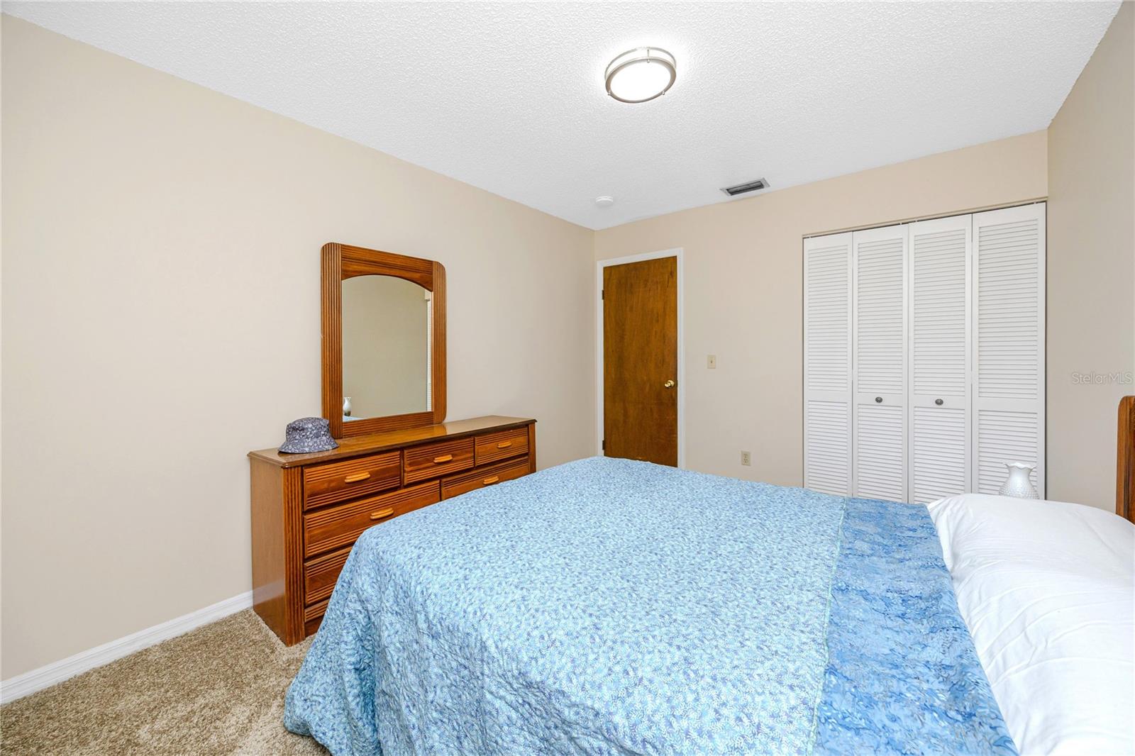 Image 27 of 48 For 14012 Cascade Lane