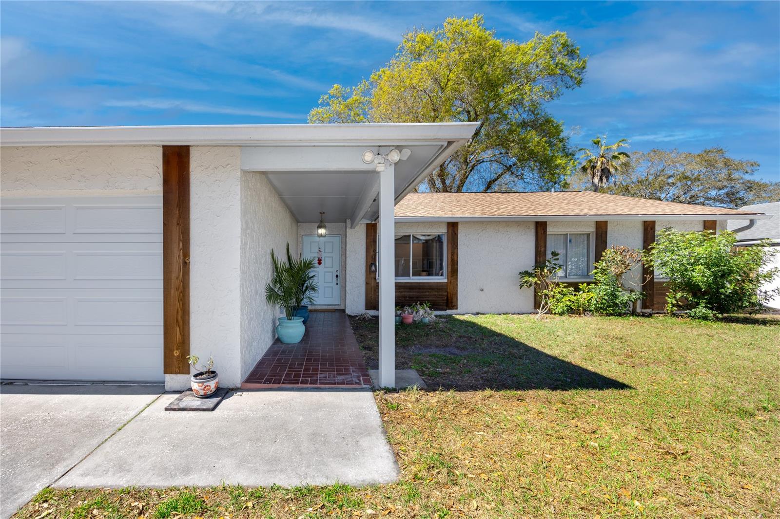 Image 3 of 48 For 14012 Cascade Lane