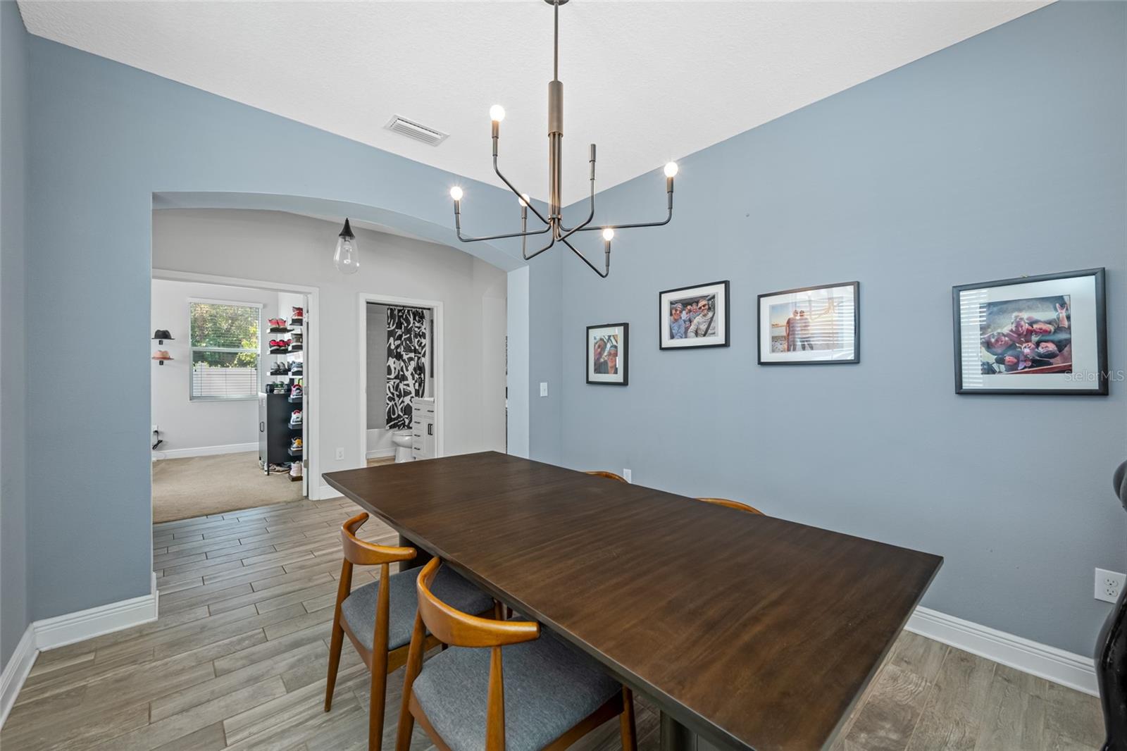 Image 19 of 43 For 827 12th Avenue S