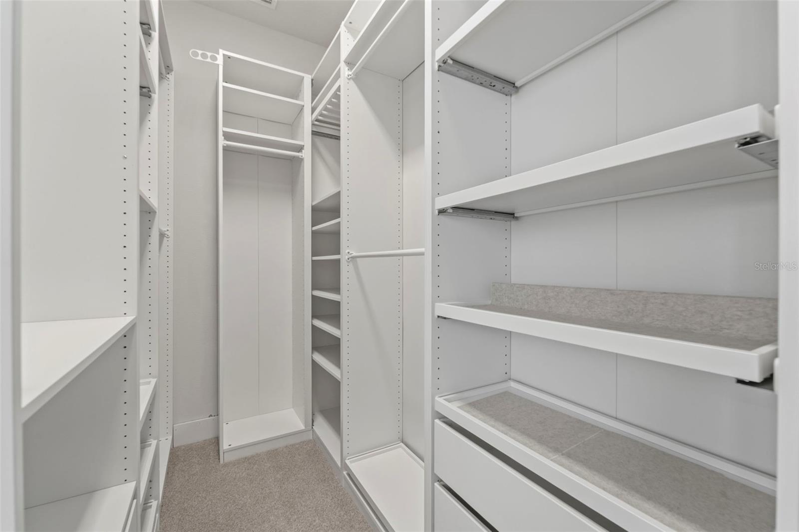 Image 27 of 80 For 1299 Savona Drive Ne