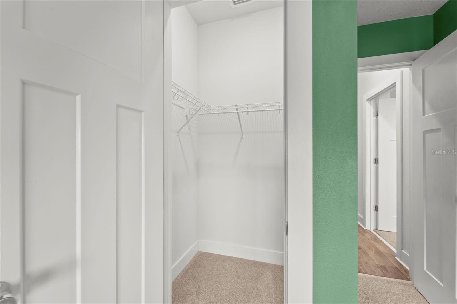 Image 47 of 80 For 1299 Savona Drive Ne