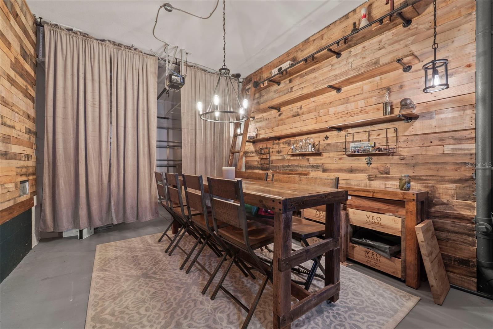 Image 53 of 80 For 1299 Savona Drive Ne