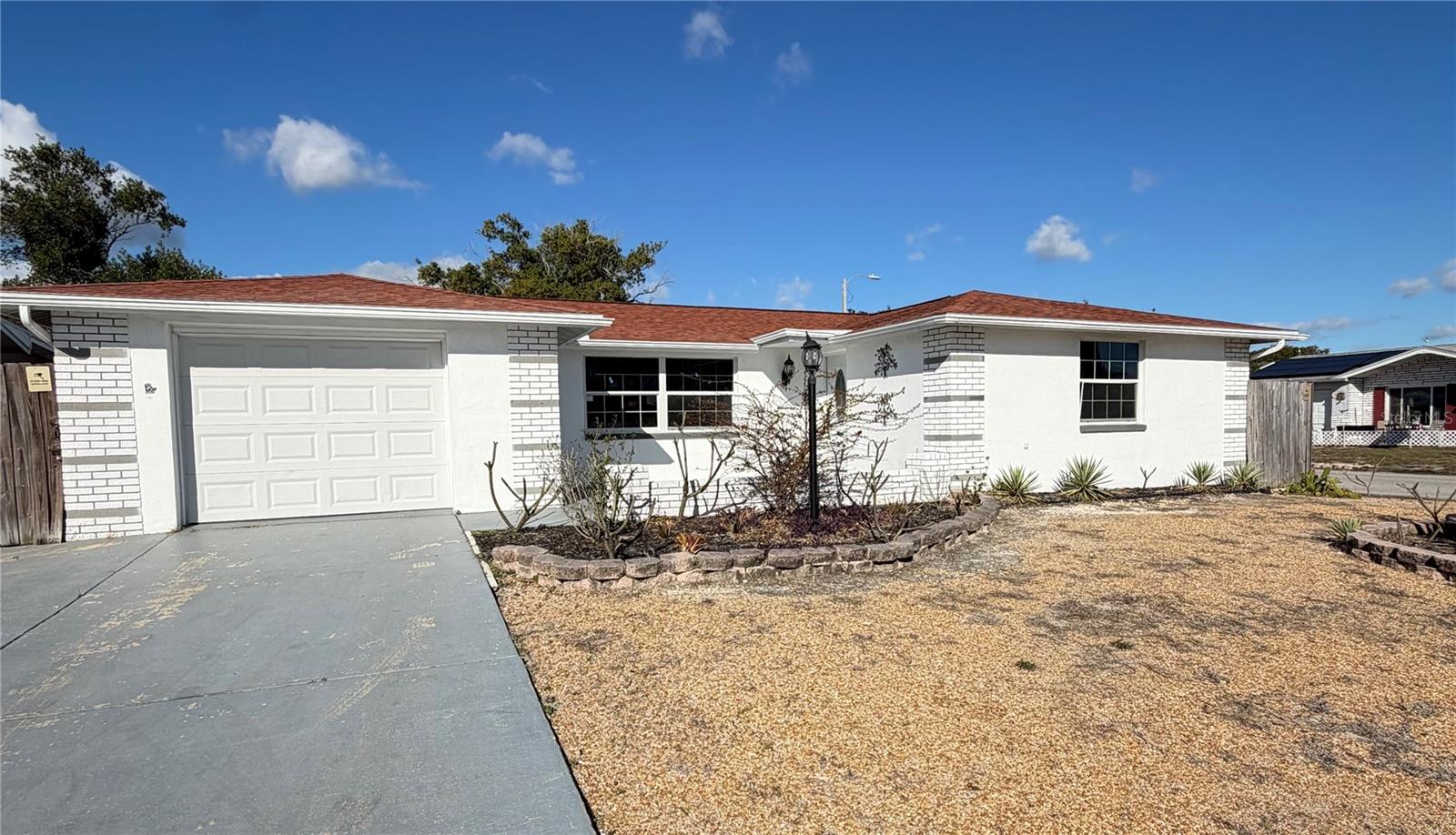 Image 3 of 3 For 11241 Linden Lane