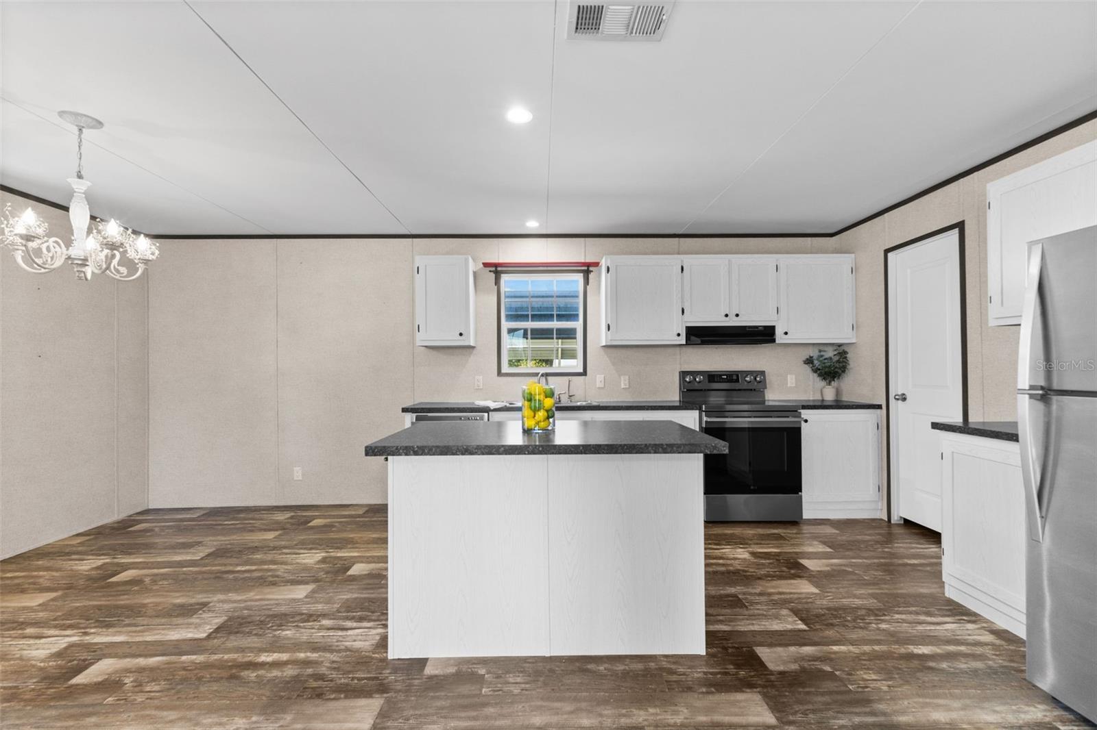 Image 13 of 31 For 6606 Bob Head Road