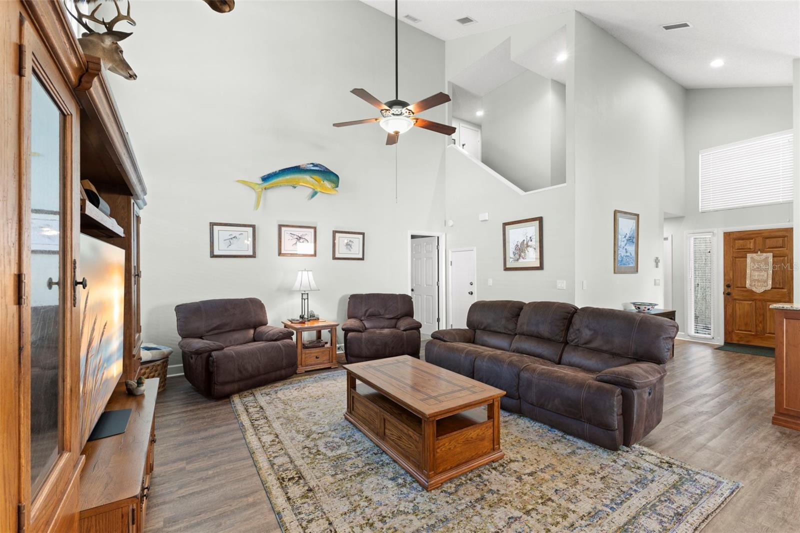 Image 14 of 69 For 1703 Bayhill Drive