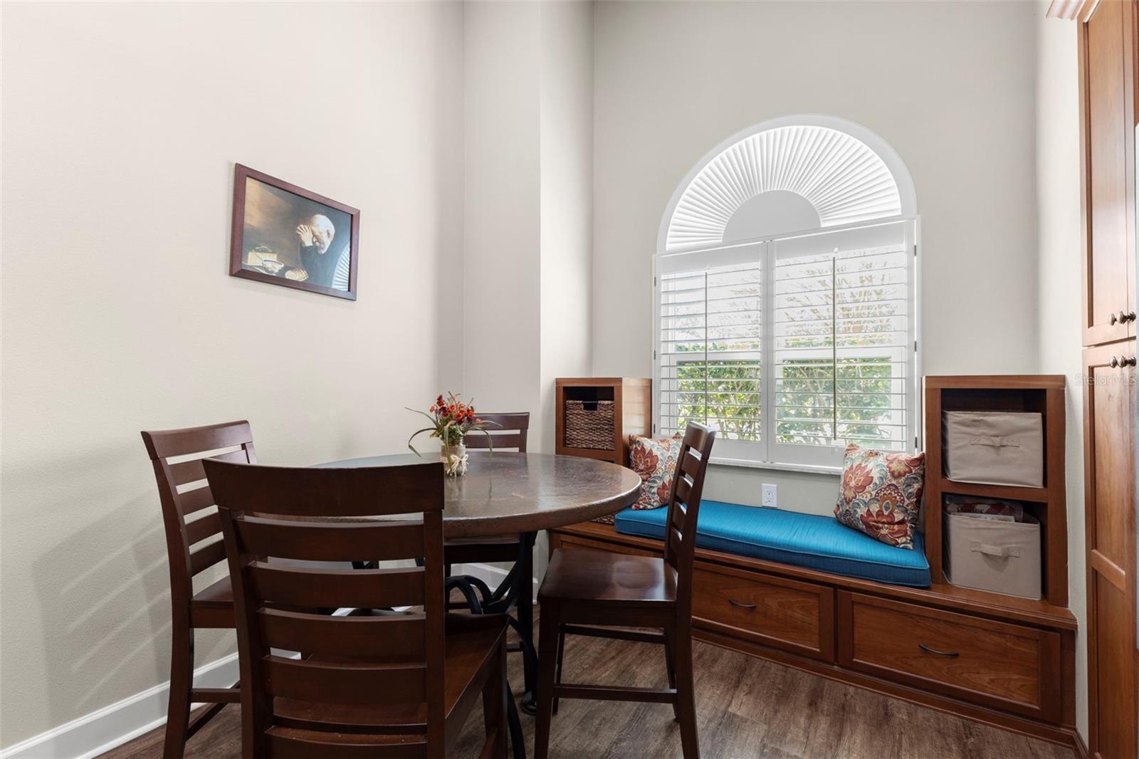 Image 8 of 69 For 1703 Bayhill Drive