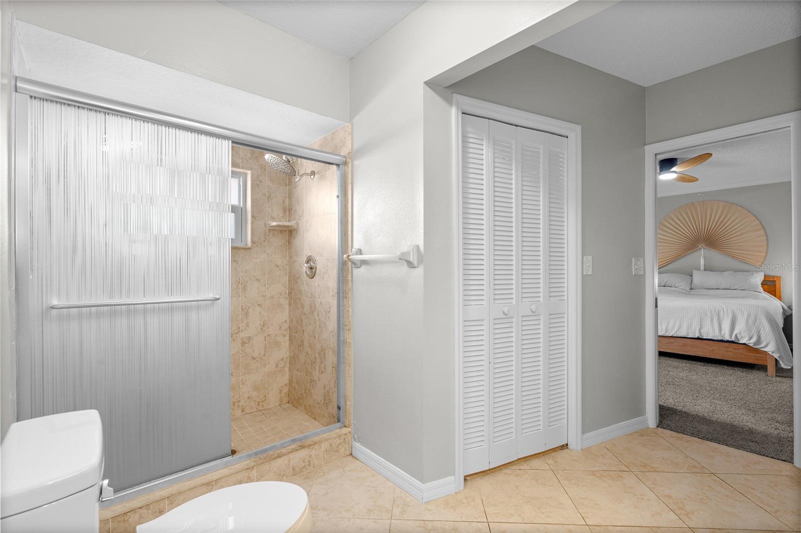 Image 23 of 58 For 11629 Anchor Way