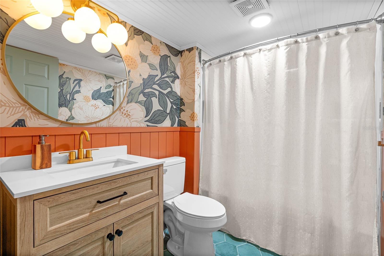 Image 25 of 58 For 11629 Anchor Way