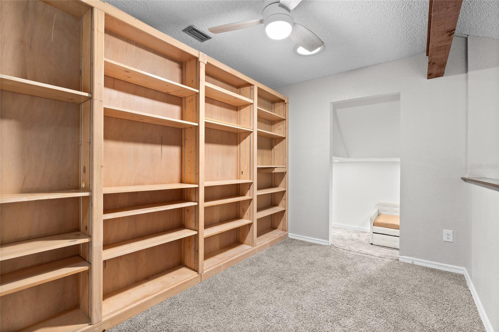 Image 28 of 58 For 11629 Anchor Way