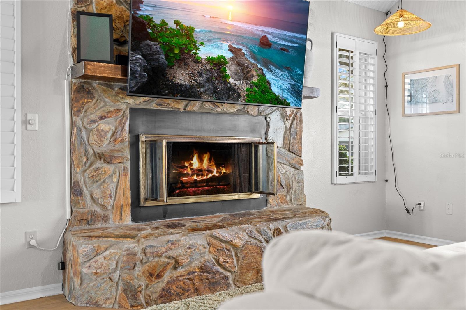 Image 8 of 58 For 11629 Anchor Way