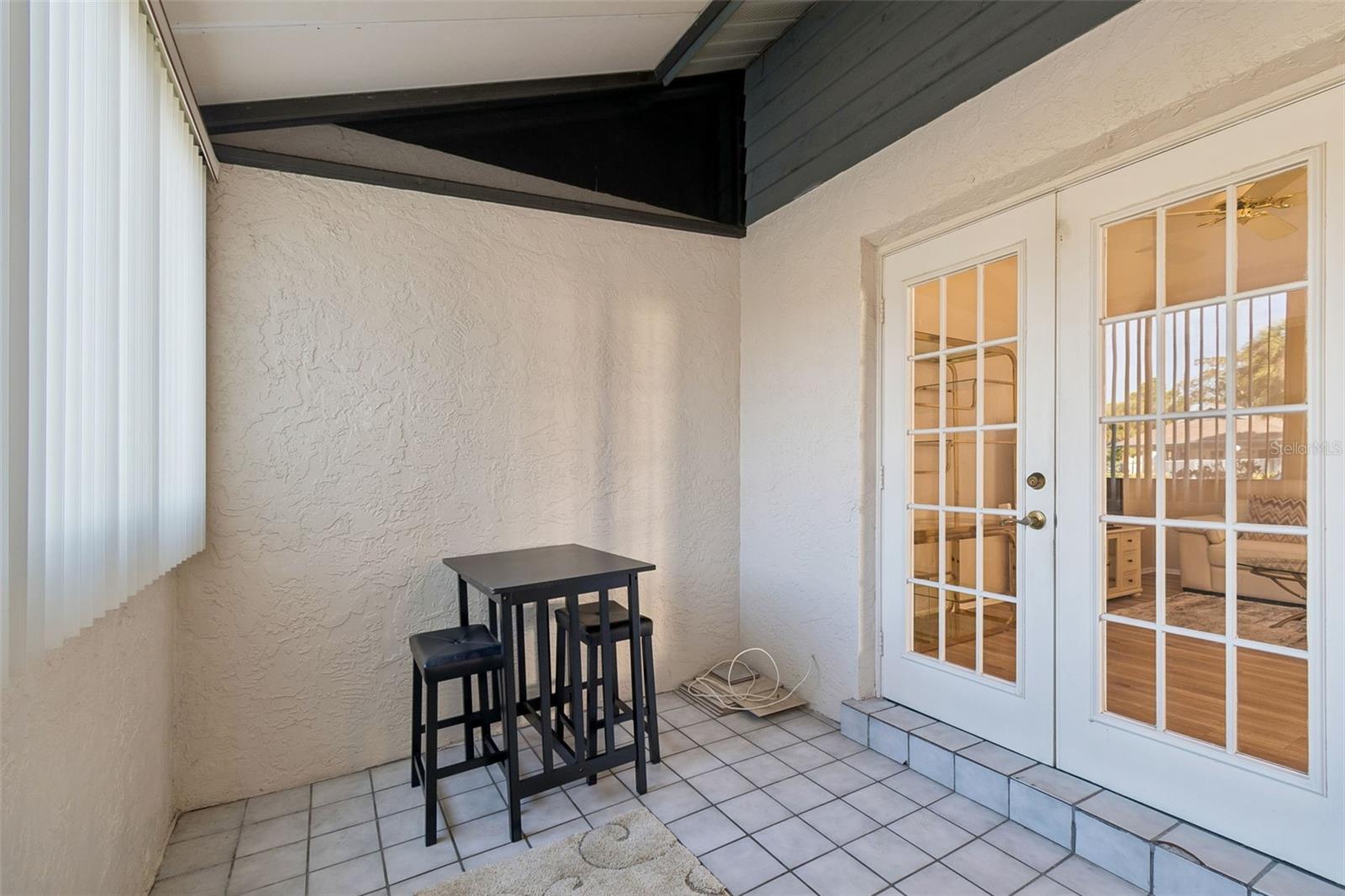 Image 17 of 44 For 3766 El Camino Court