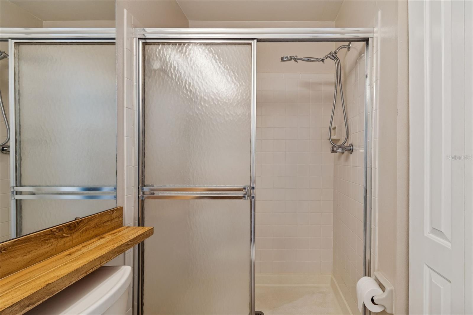 Image 25 of 44 For 3766 El Camino Court