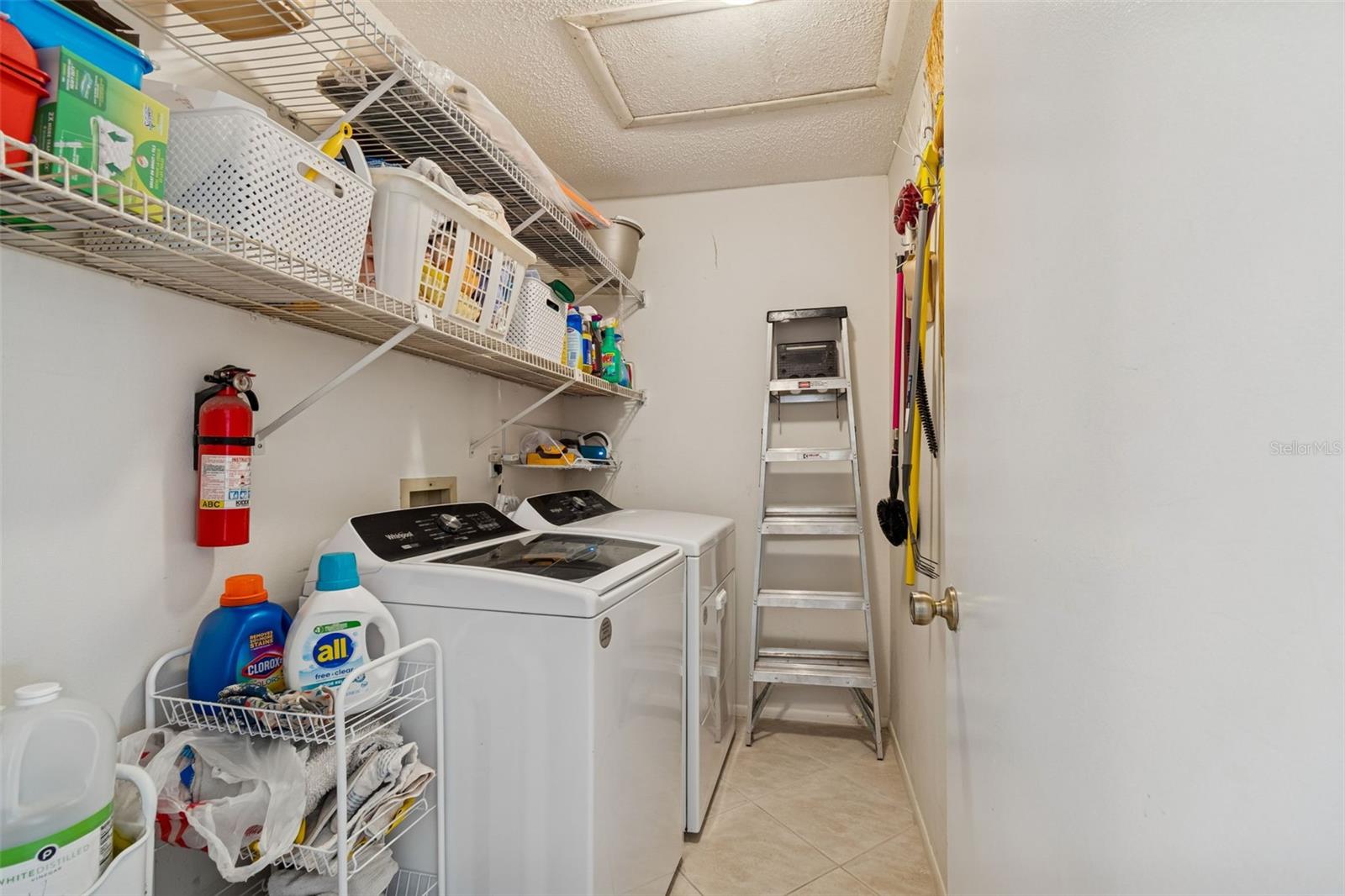 Image 33 of 44 For 3766 El Camino Court