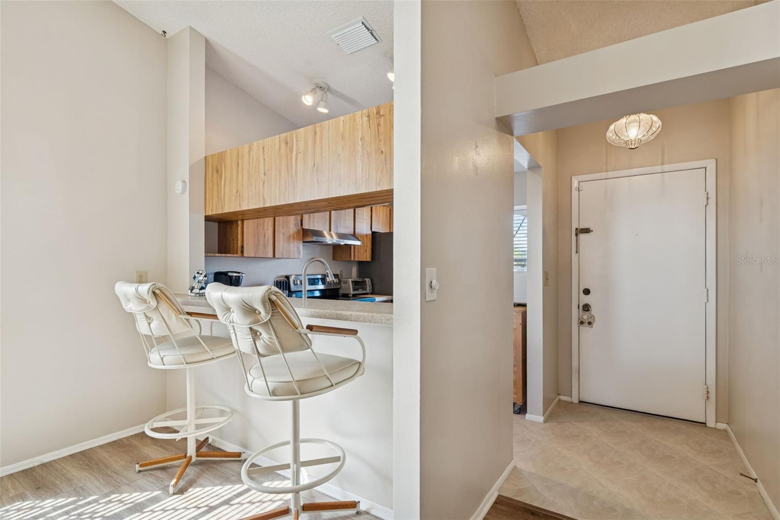 Image 8 of 44 For 3766 El Camino Court