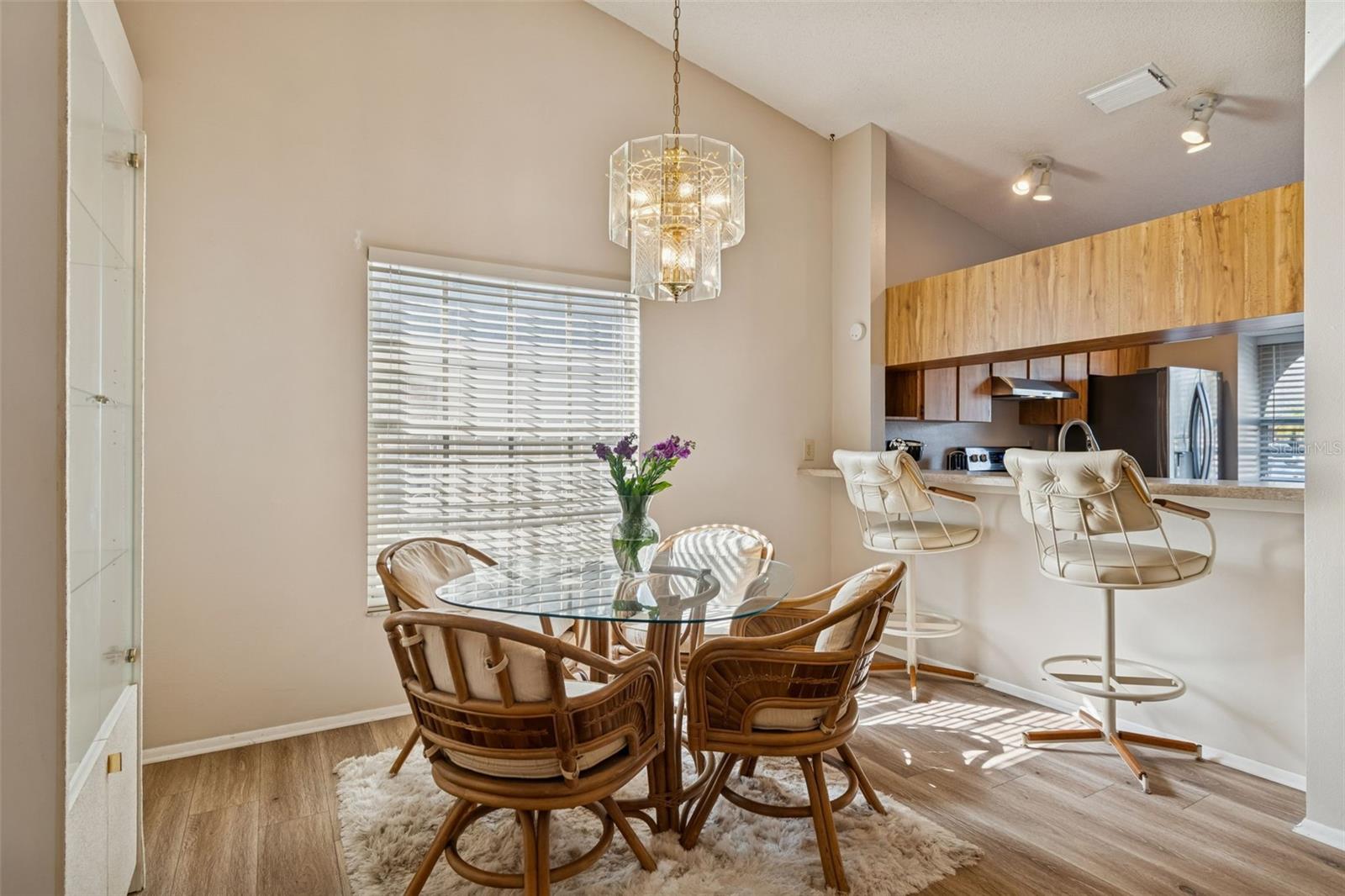 Image 9 of 44 For 3766 El Camino Court