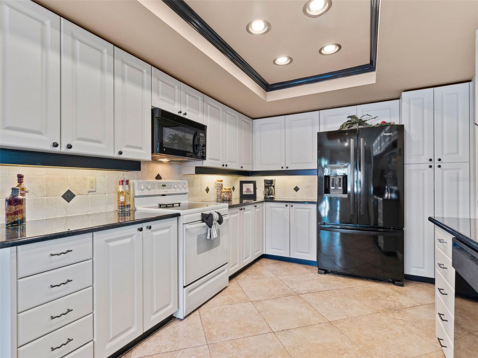 Image 12 of 60 For 4830 Longwater Way