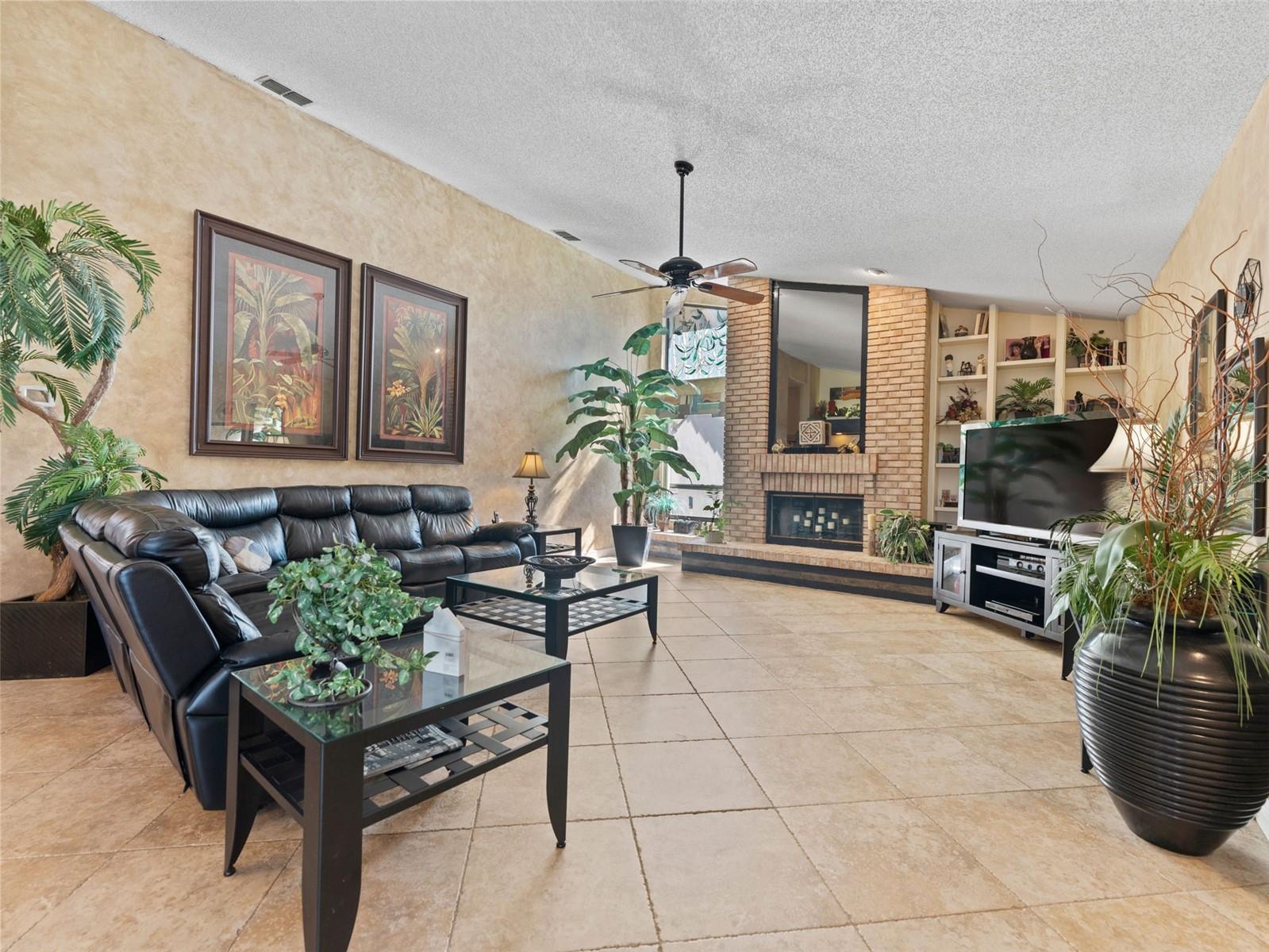 Image 20 of 60 For 4830 Longwater Way