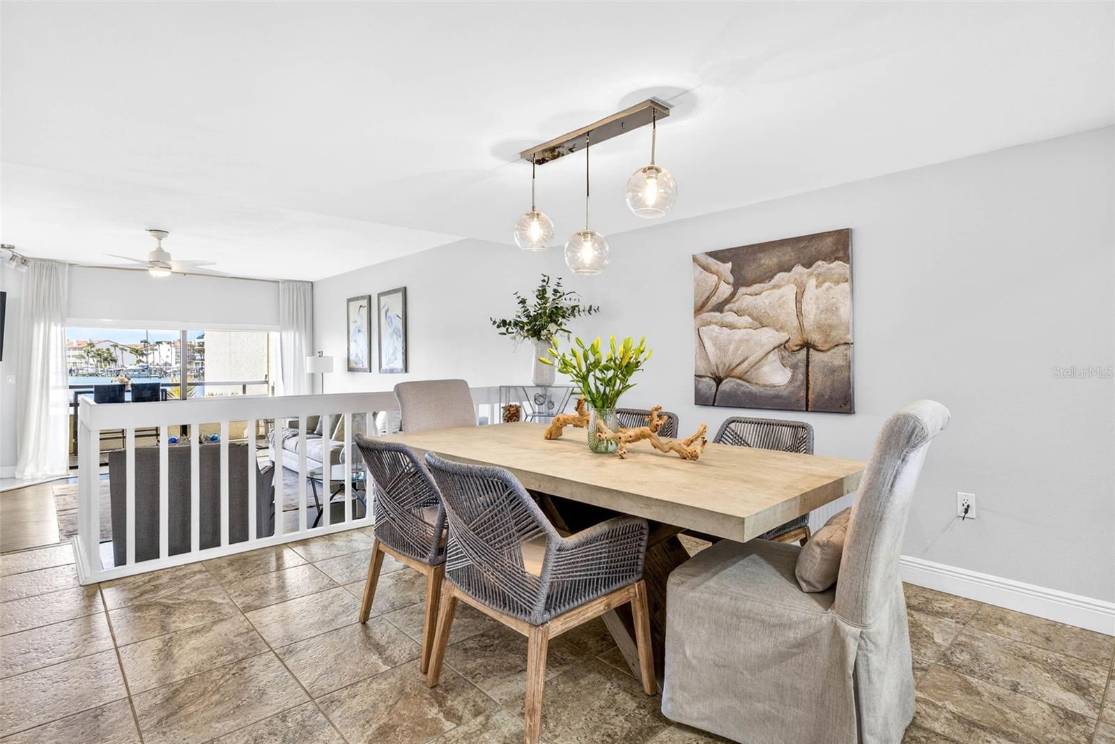 Image 14 of 86 For 132 1st Street E 106