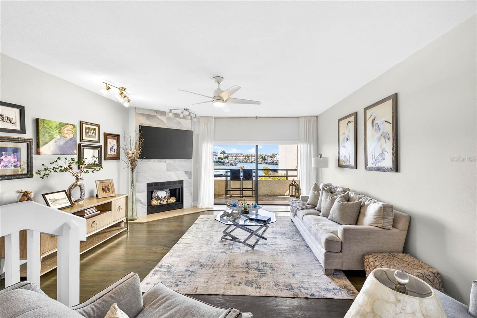 Image 18 of 86 For 132 1st Street E 106