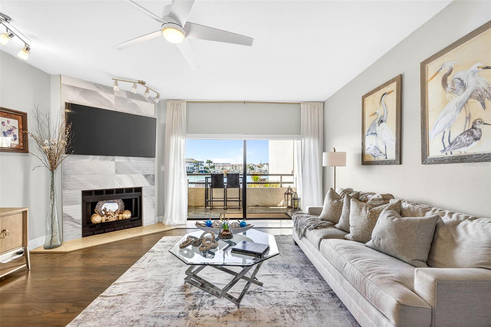 Image 21 of 86 For 132 1st Street E 106