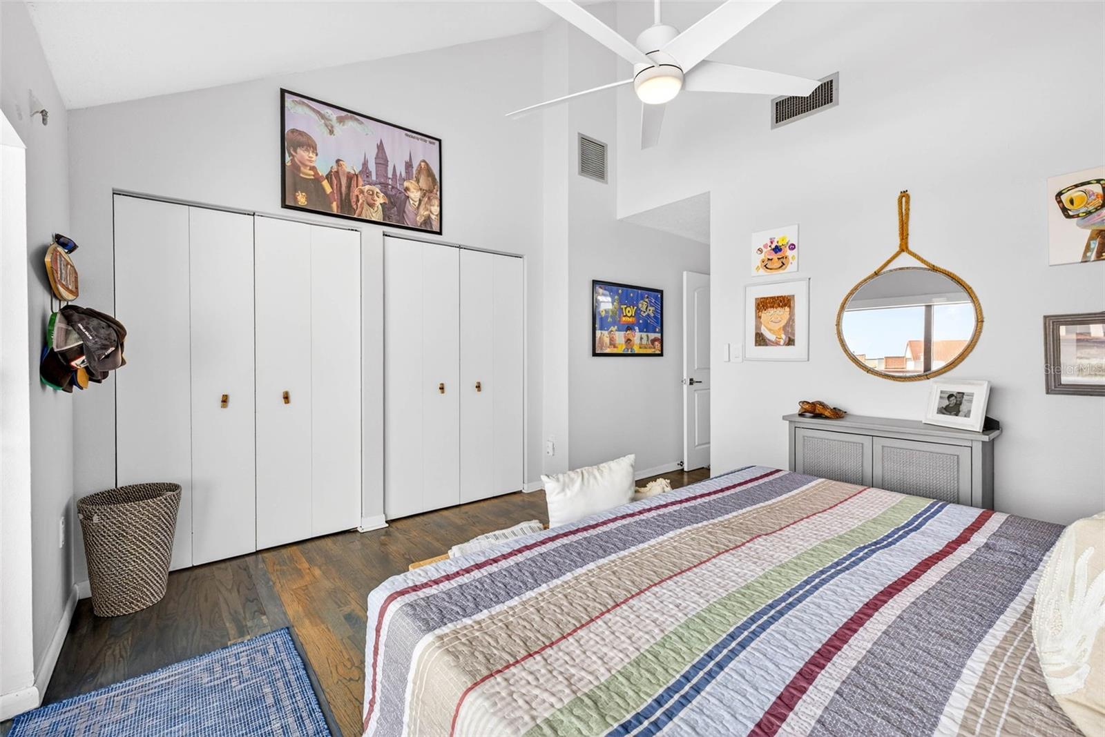 Image 28 of 86 For 132 1st Street E 106